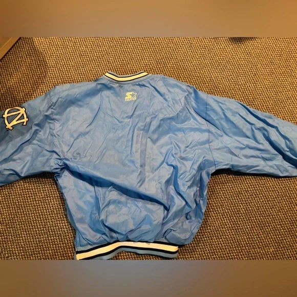 Carolina Tar Heels starter pullover jacket sweater. Vintage style. Lined.